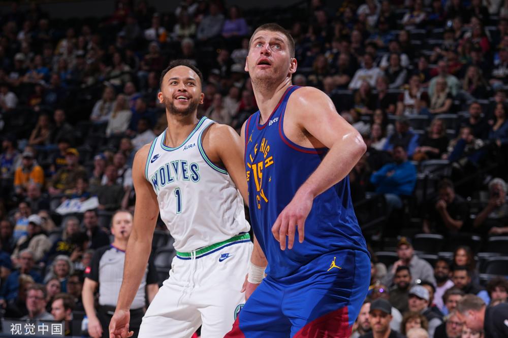 步行者的多 步行者的多